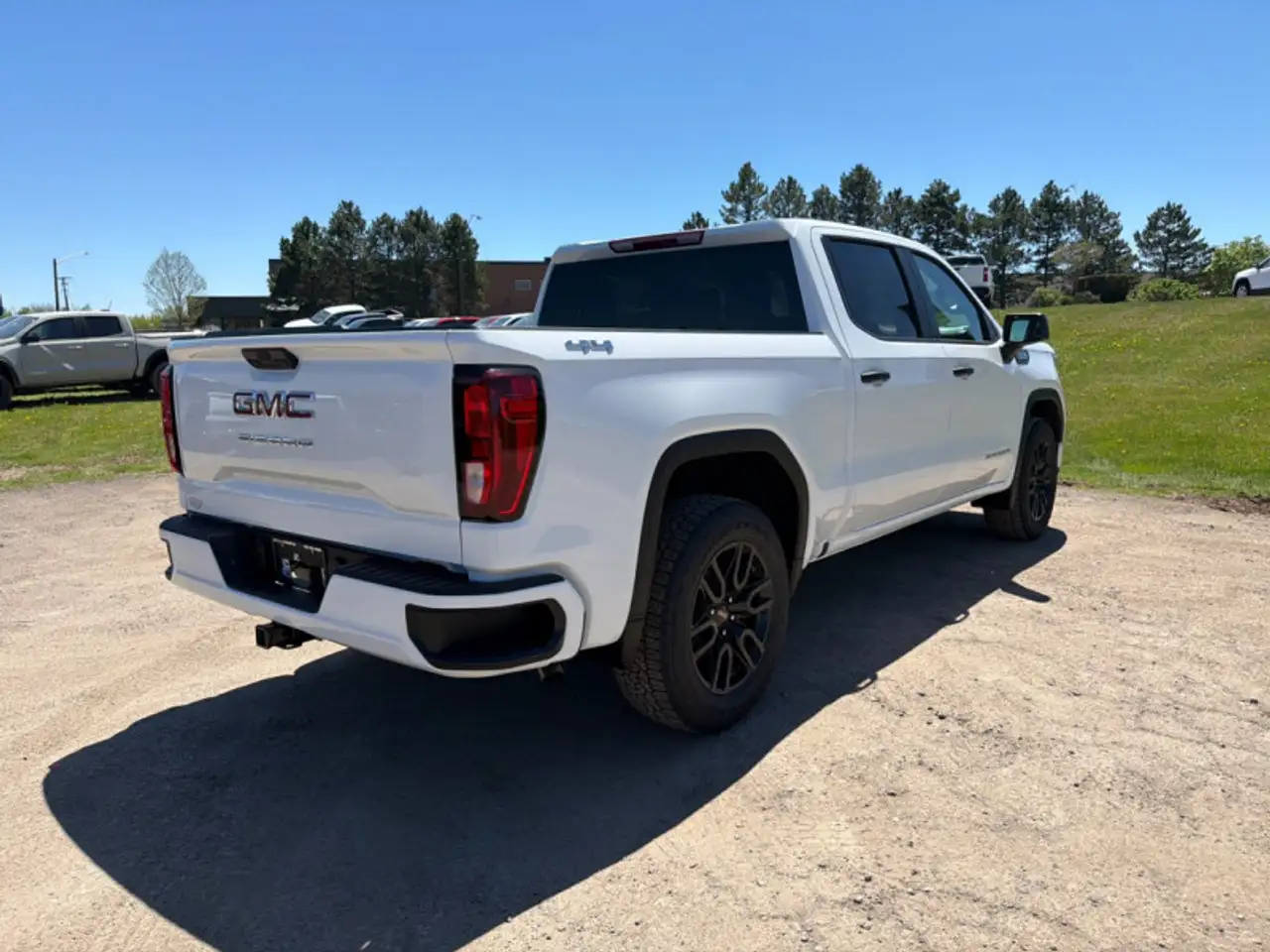 GMC Sierra 1500 photo GMC Sierra 1500