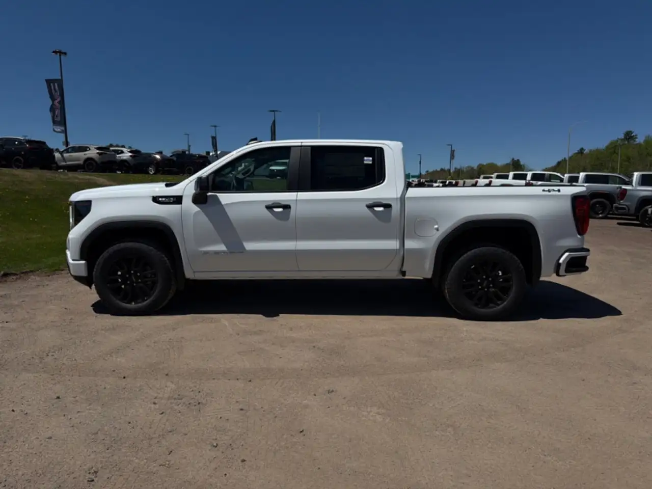 GMC Sierra 1500 photo GMC Sierra 1500