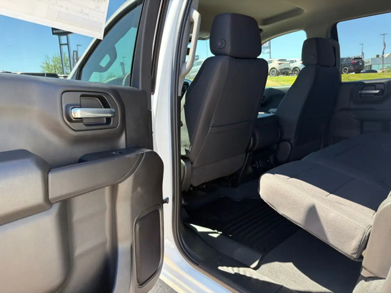GMC Sierra 1500 photo GMC Sierra 1500