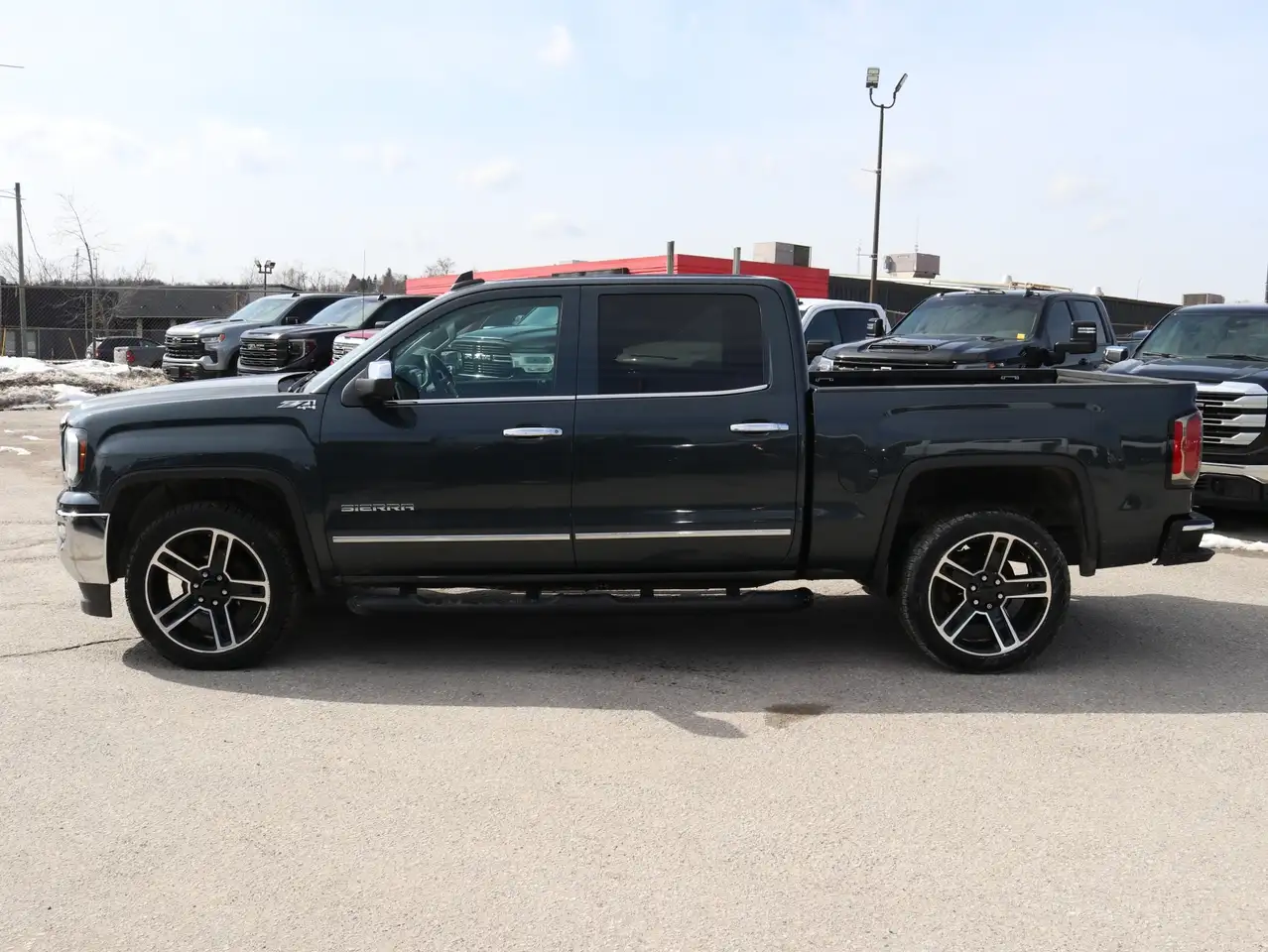 GMC Sierra 1500 снимка GMC Sierra 1500