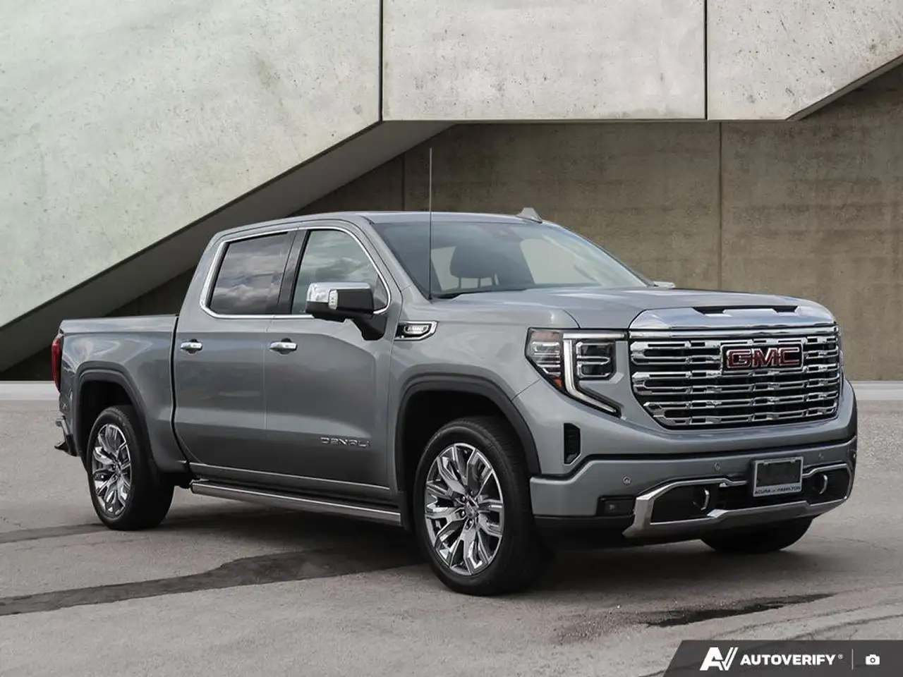 GMC Sierra 1500 снимка GMC Sierra 1500