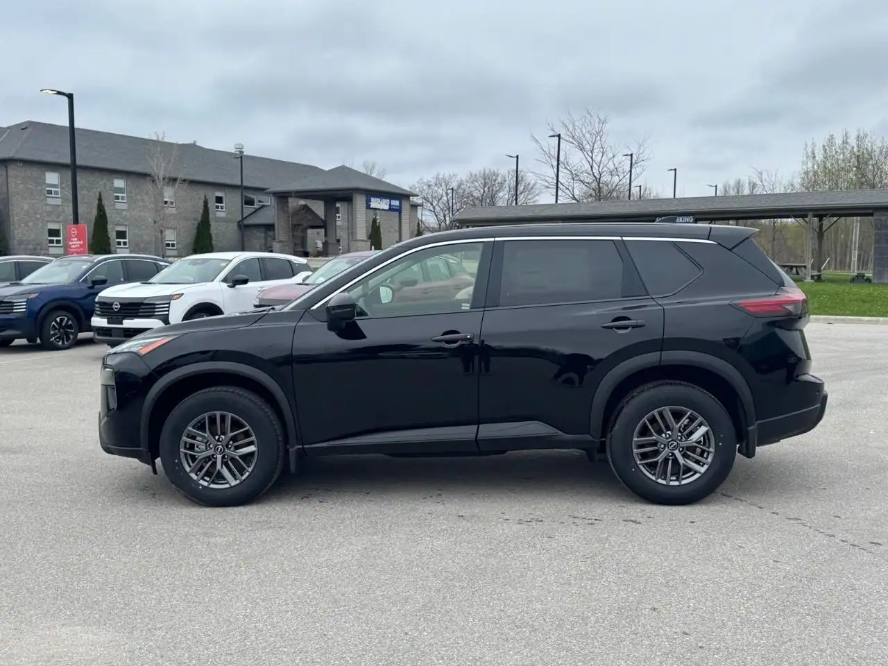 Nissan Rogue photo Nissan Rogue