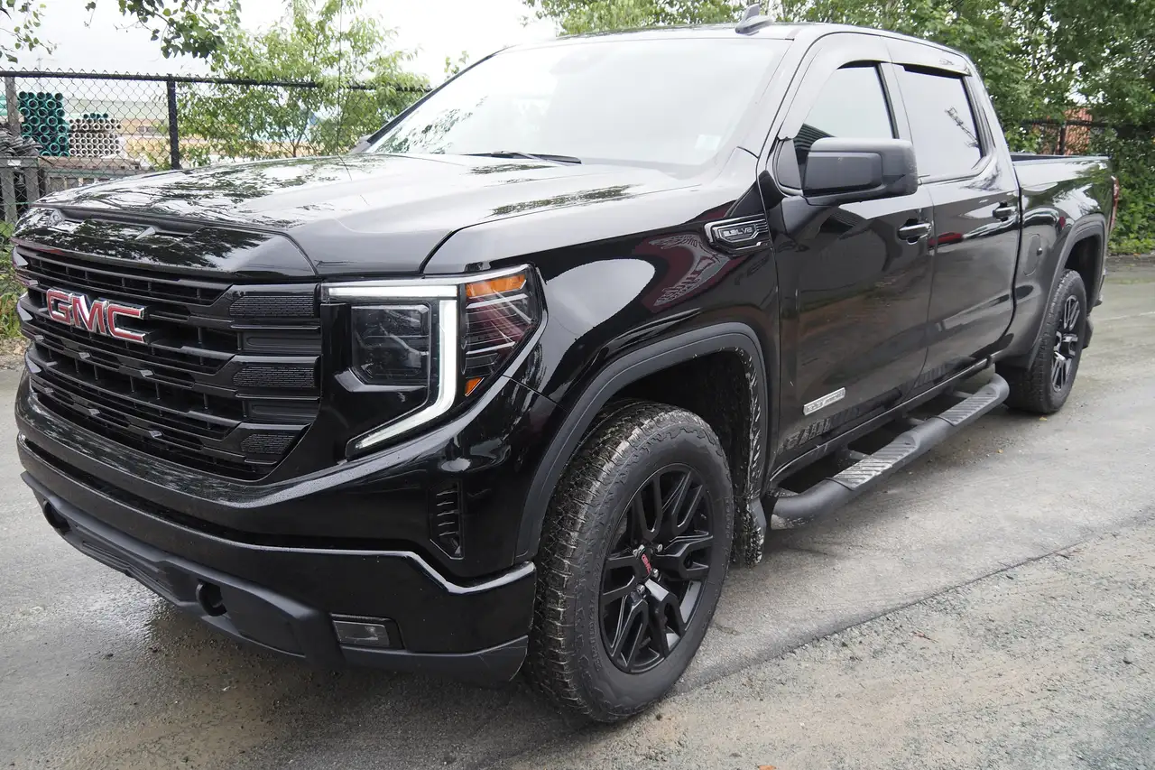 GMC Sierra 1500 снимка GMC Sierra 1500