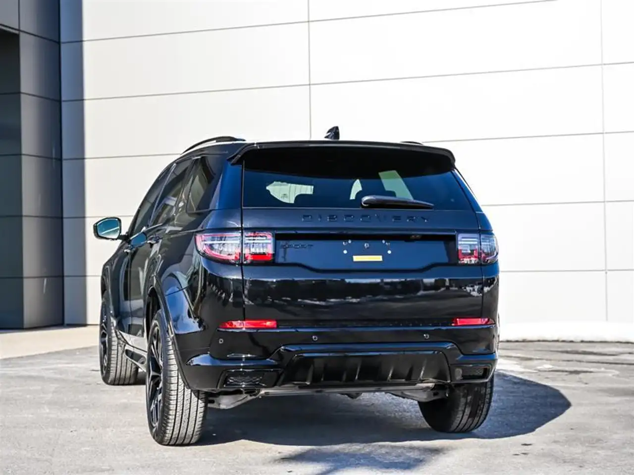 Land Rover Discovery Sport снимка Land Rover Discovery Sport