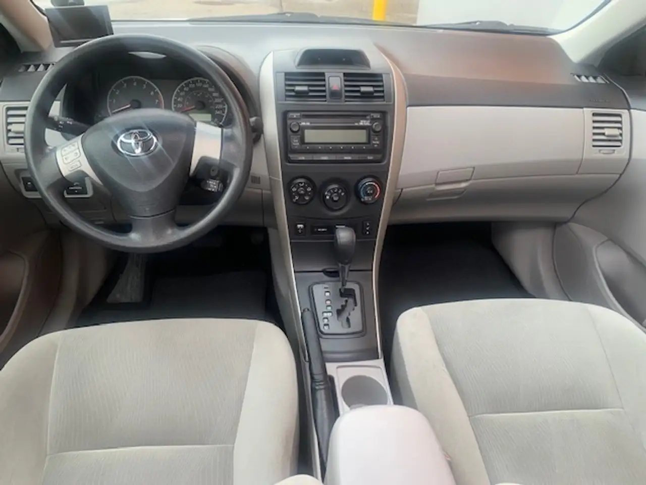 Toyota Corolla photo Toyota Corolla