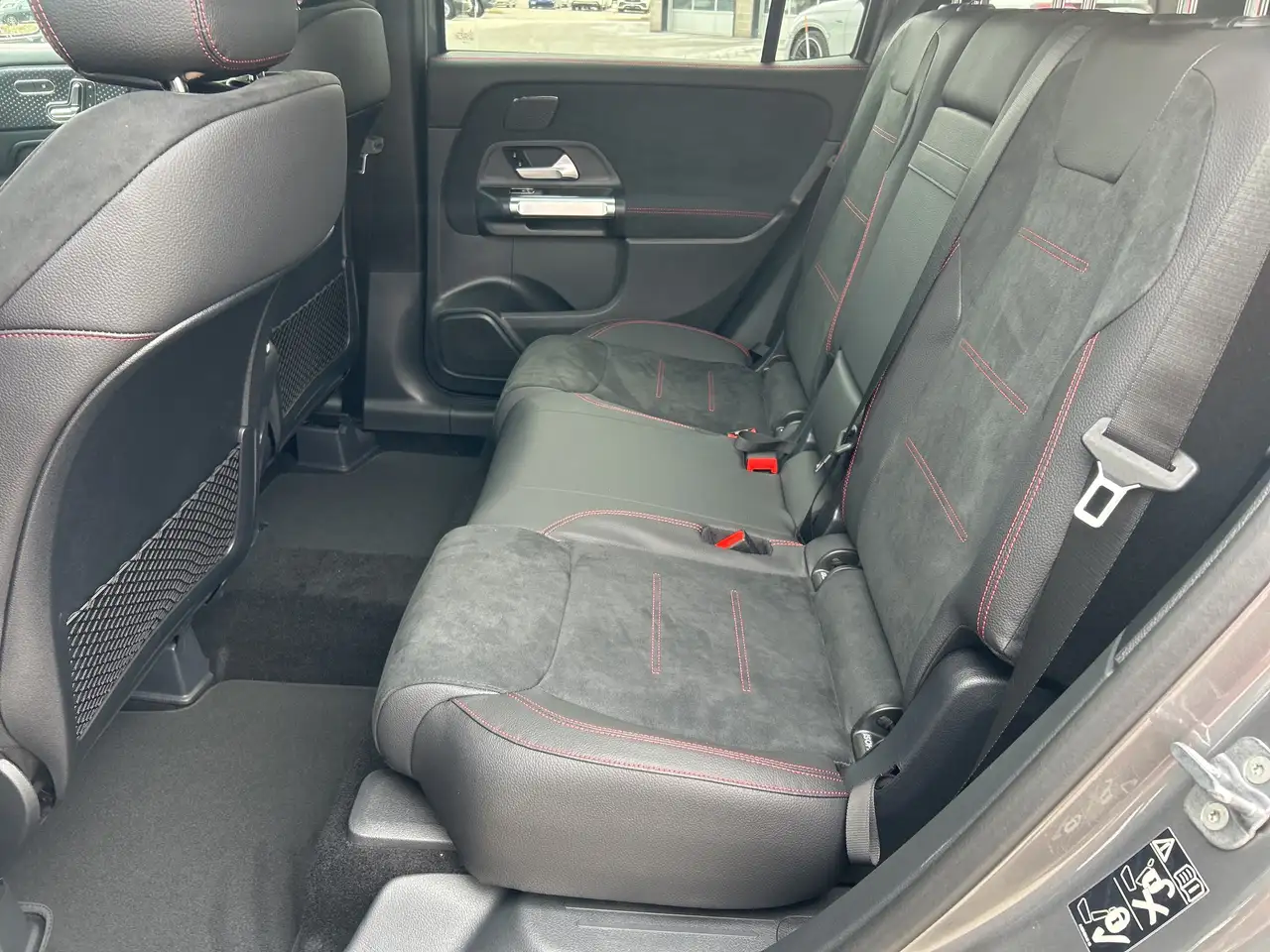 Mercedes-Benz GLB fotografie Mercedes-Benz GLB
