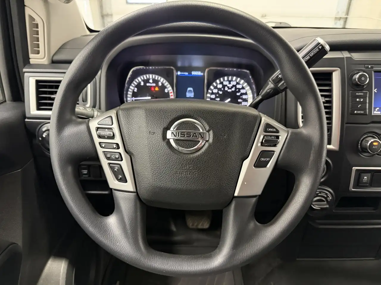 Nissan Titan fotografie Nissan Titan