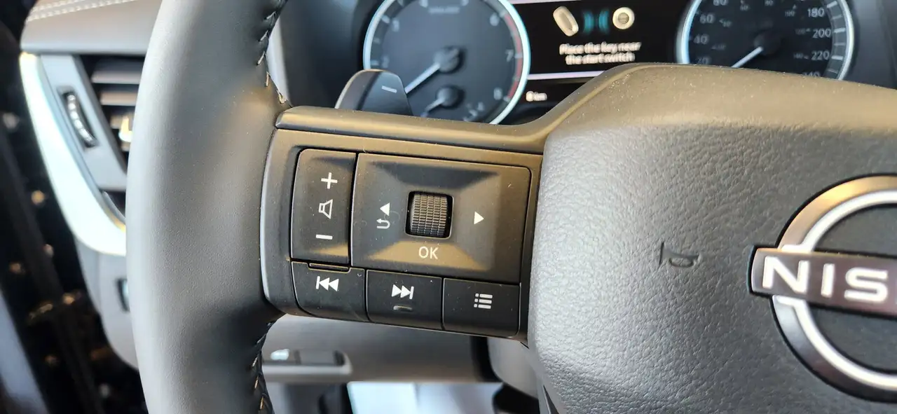 Nissan Rogue photo Nissan Rogue