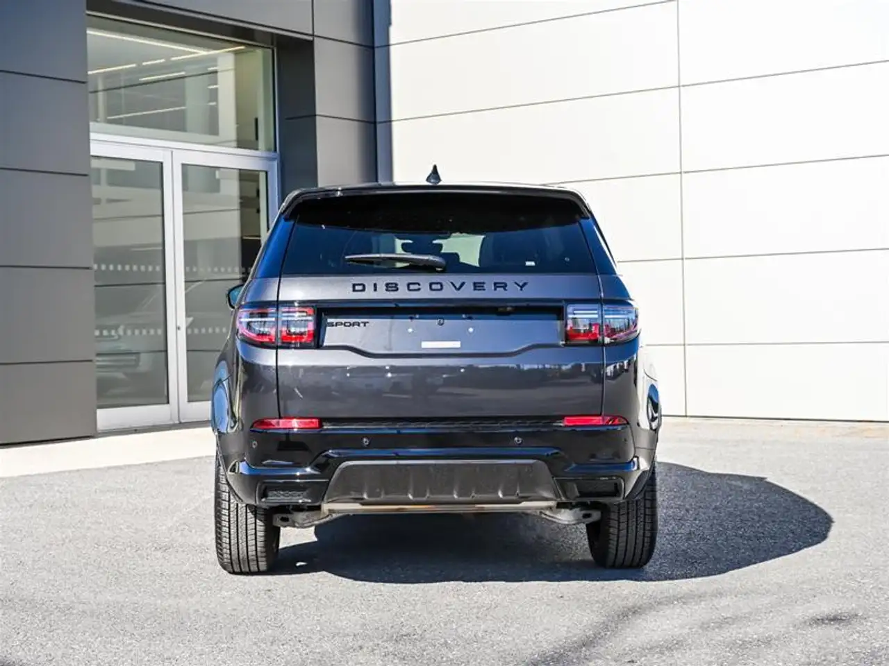 Land Rover Discovery Sport снимка Land Rover Discovery Sport