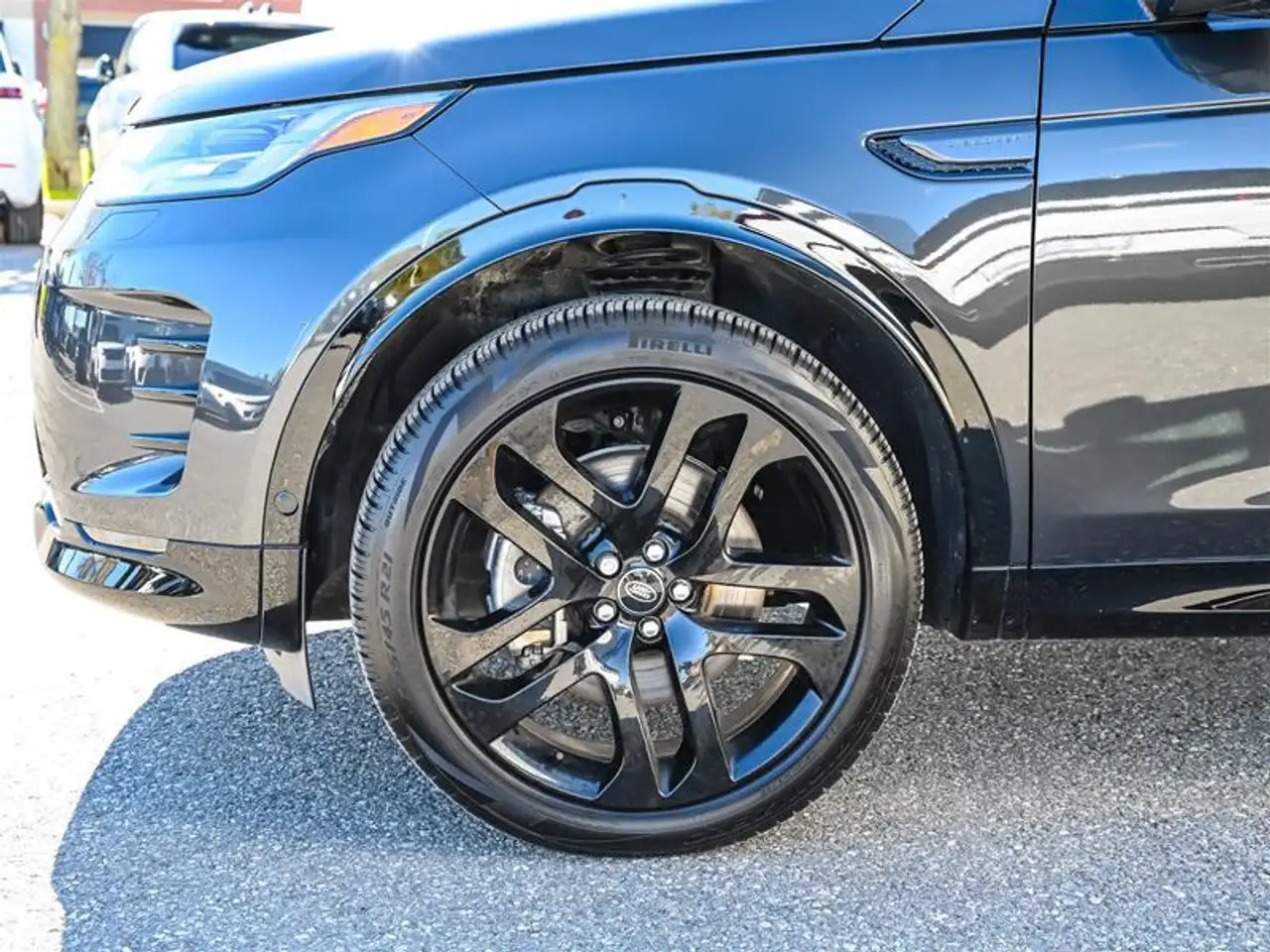 Land Rover Discovery Sport снимка Land Rover Discovery Sport