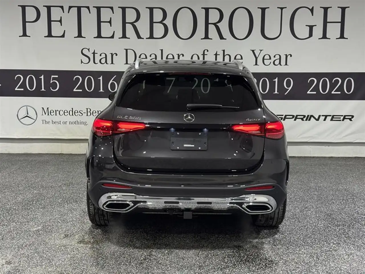 Mercedes-Benz GLC снимка Mercedes-Benz GLC