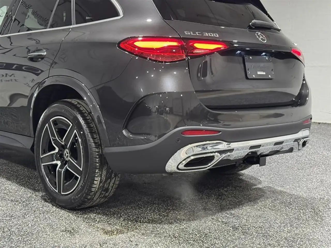 Mercedes-Benz GLC снимка Mercedes-Benz GLC