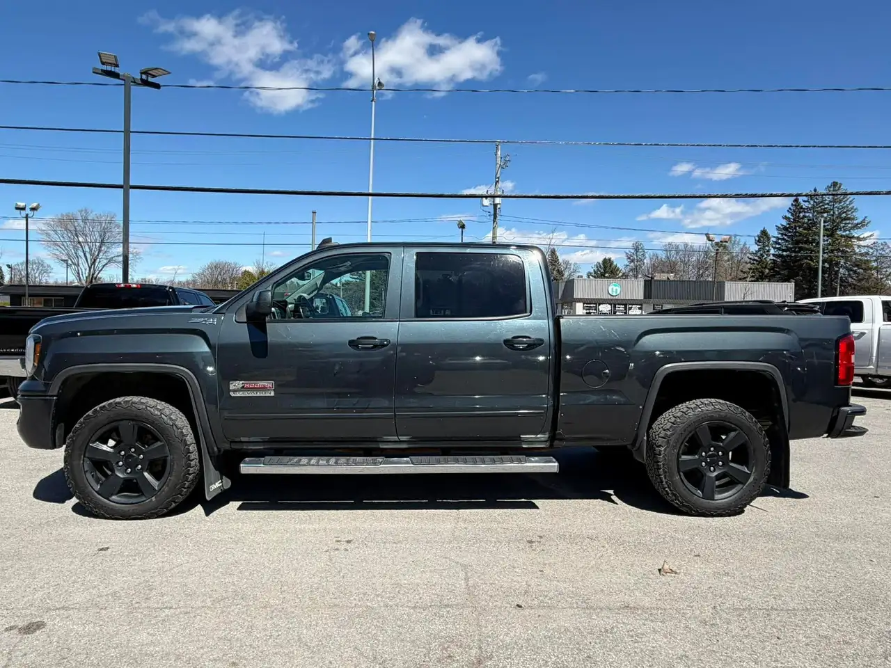 GMC Sierra 1500 photo GMC Sierra 1500