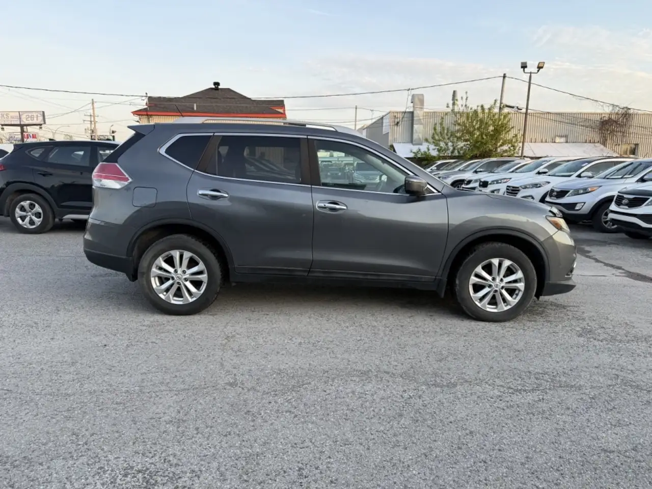 Nissan Rogue снимка Nissan Rogue