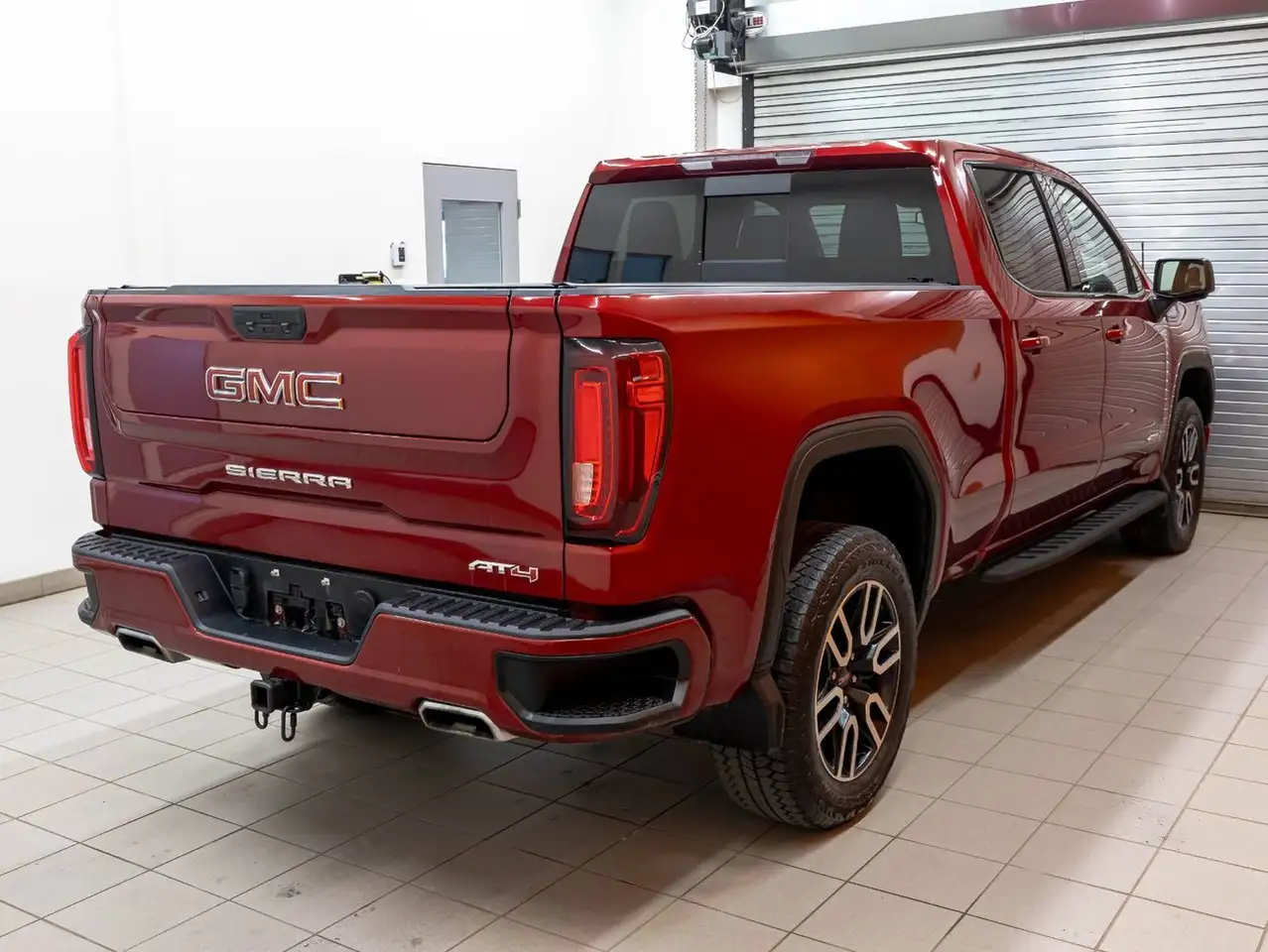 GMC Sierra 1500 photo GMC Sierra 1500