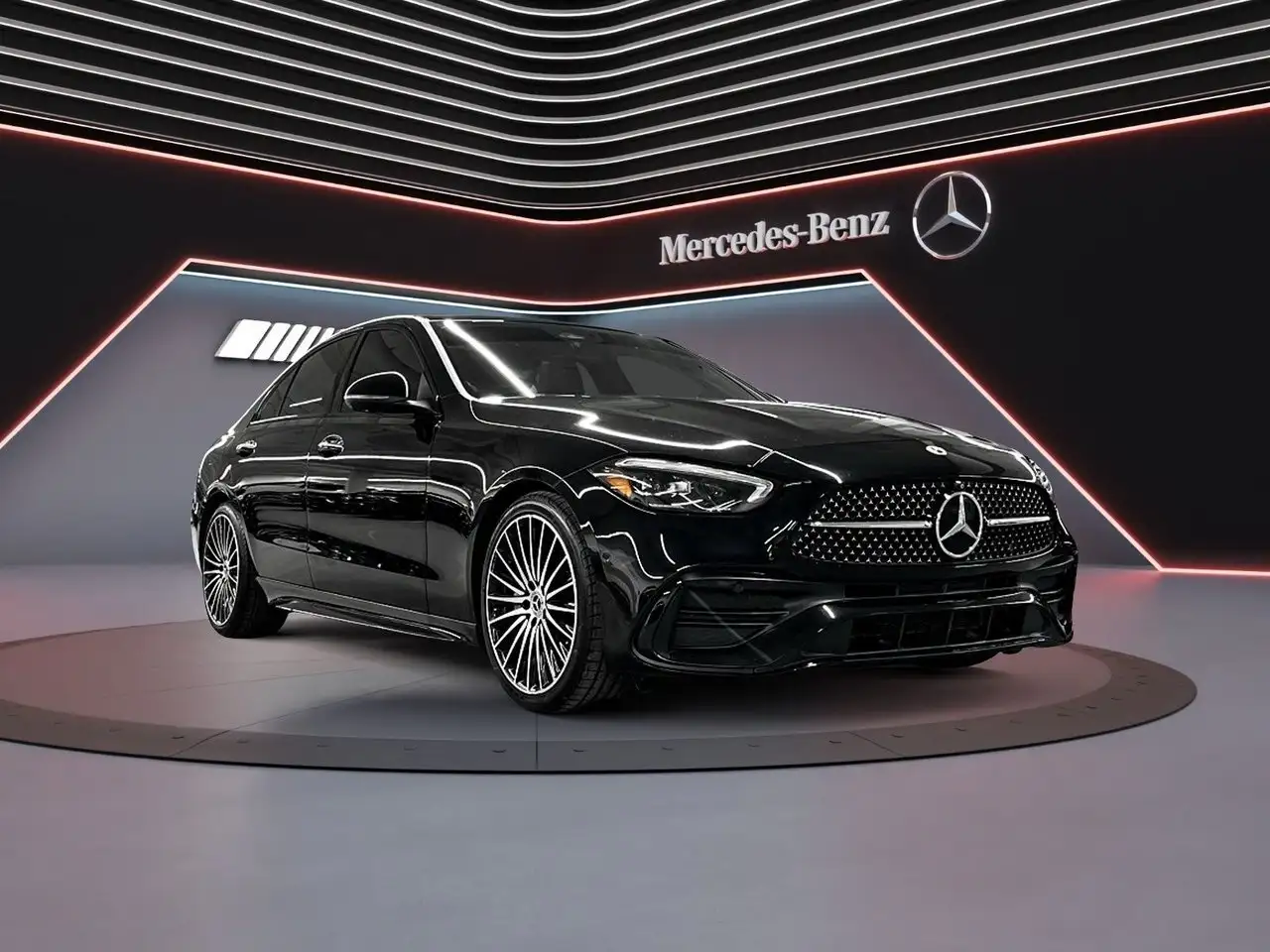 Mercedes-Benz C-Class снимка Mercedes-Benz C-Class