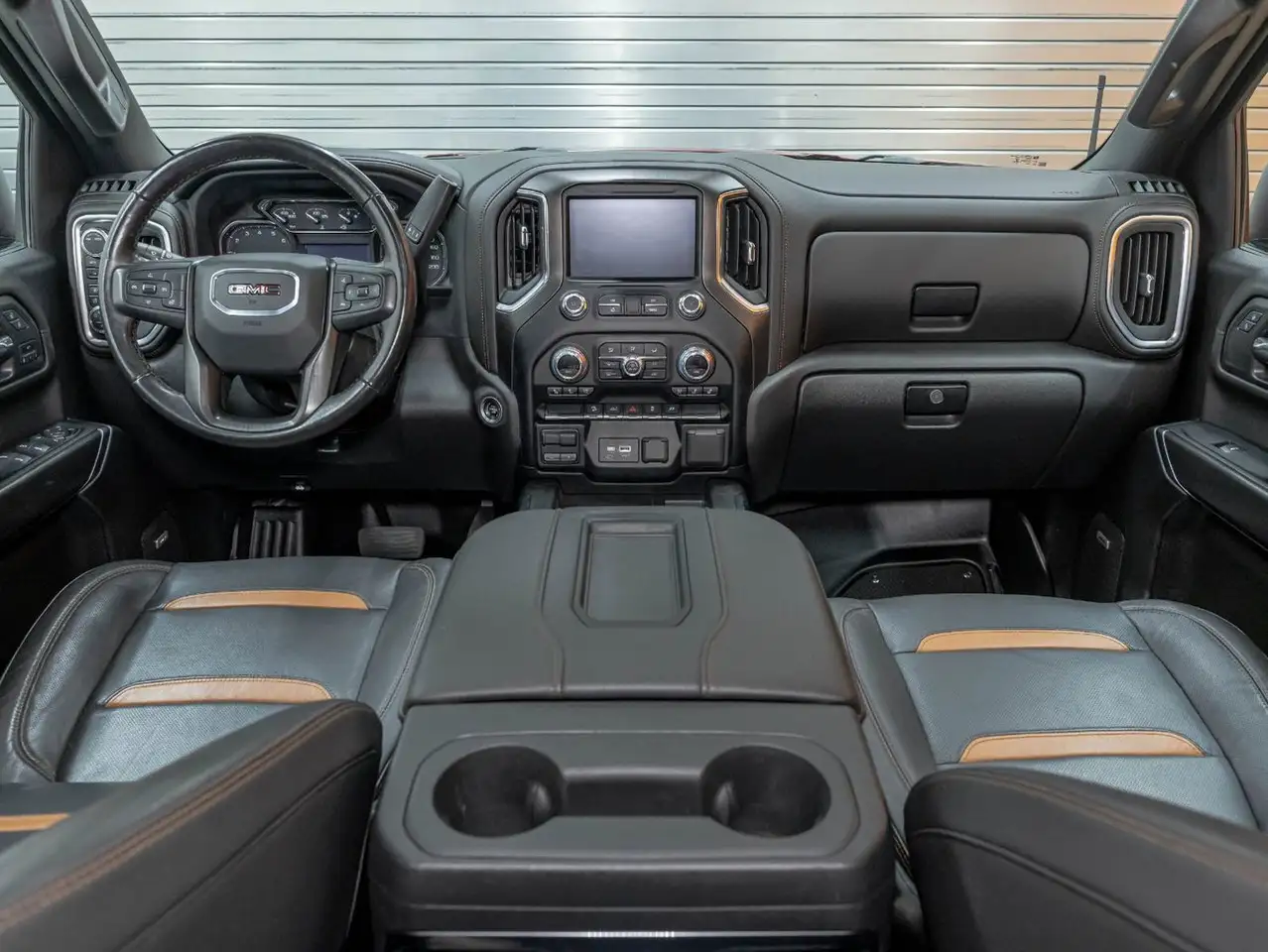 GMC Sierra 1500 photo GMC Sierra 1500