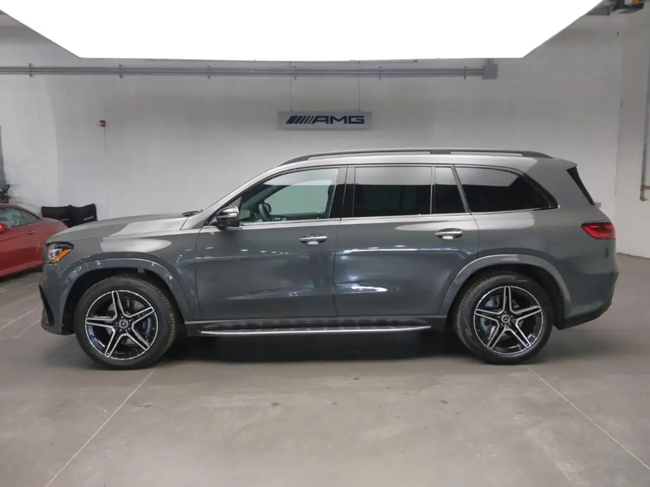 Mercedes-Benz GLS снимка Mercedes-Benz GLS