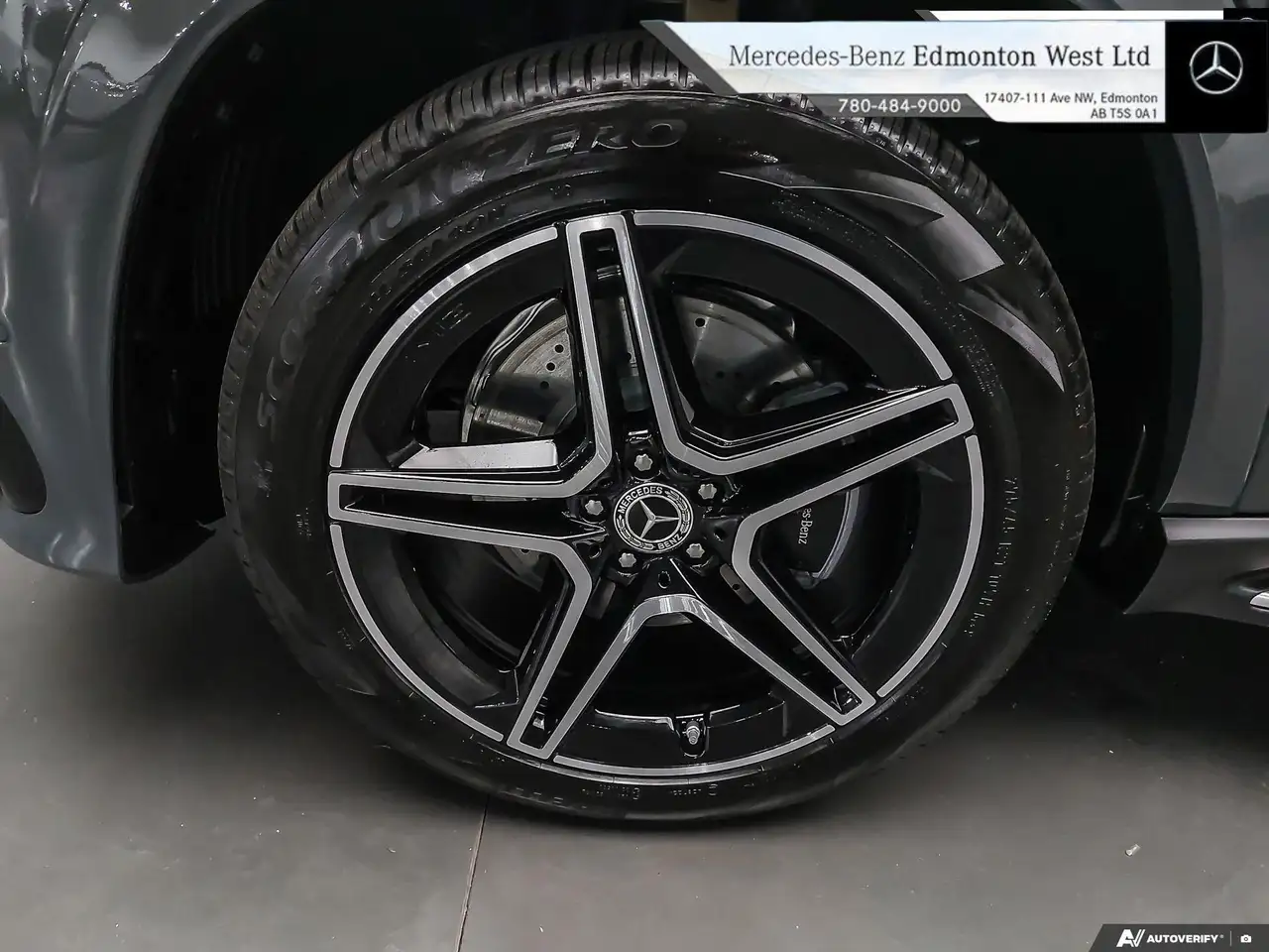 Mercedes-Benz GLS снимка Mercedes-Benz GLS