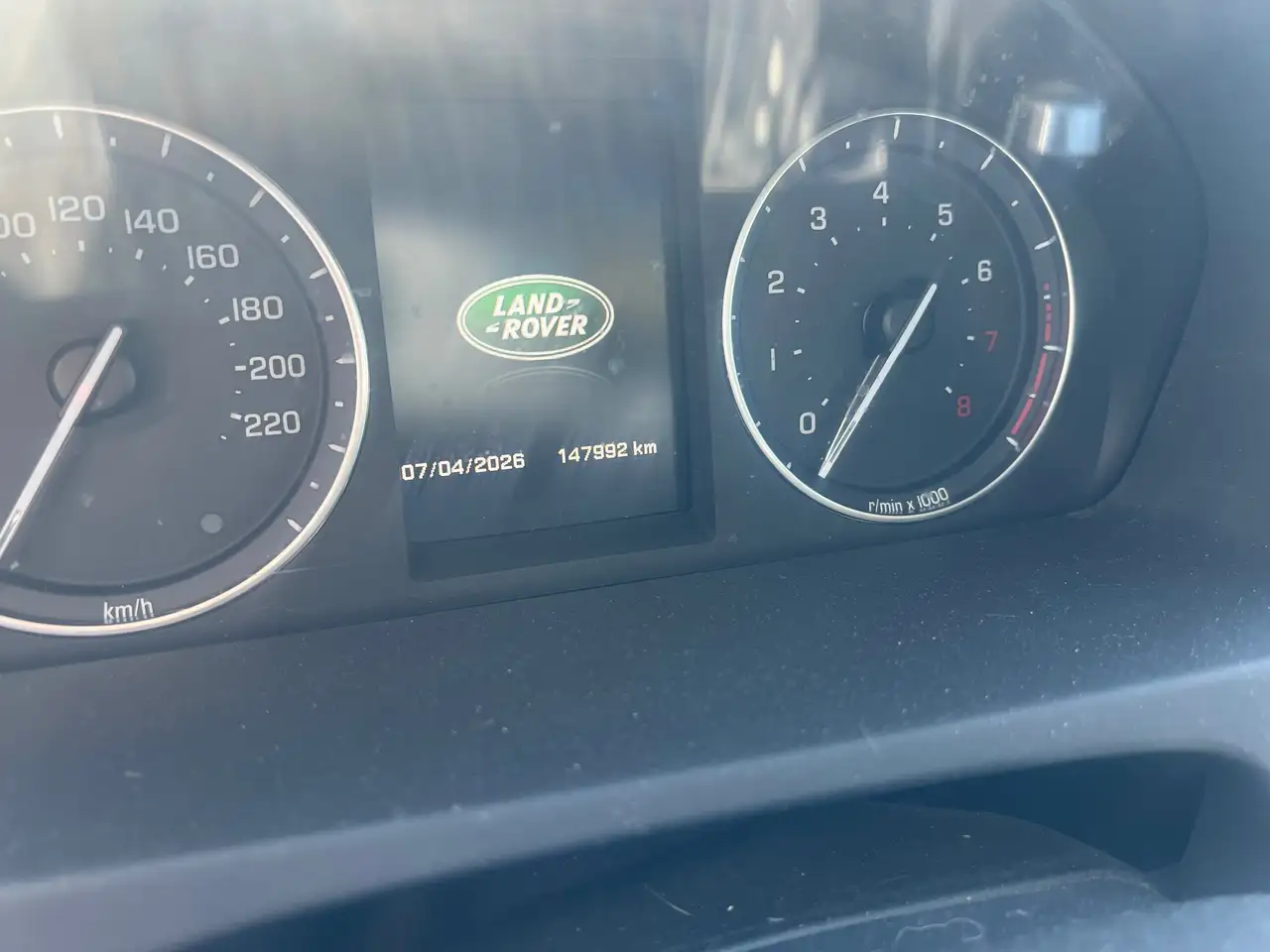 Land Rover LR2 снимка Land Rover LR2