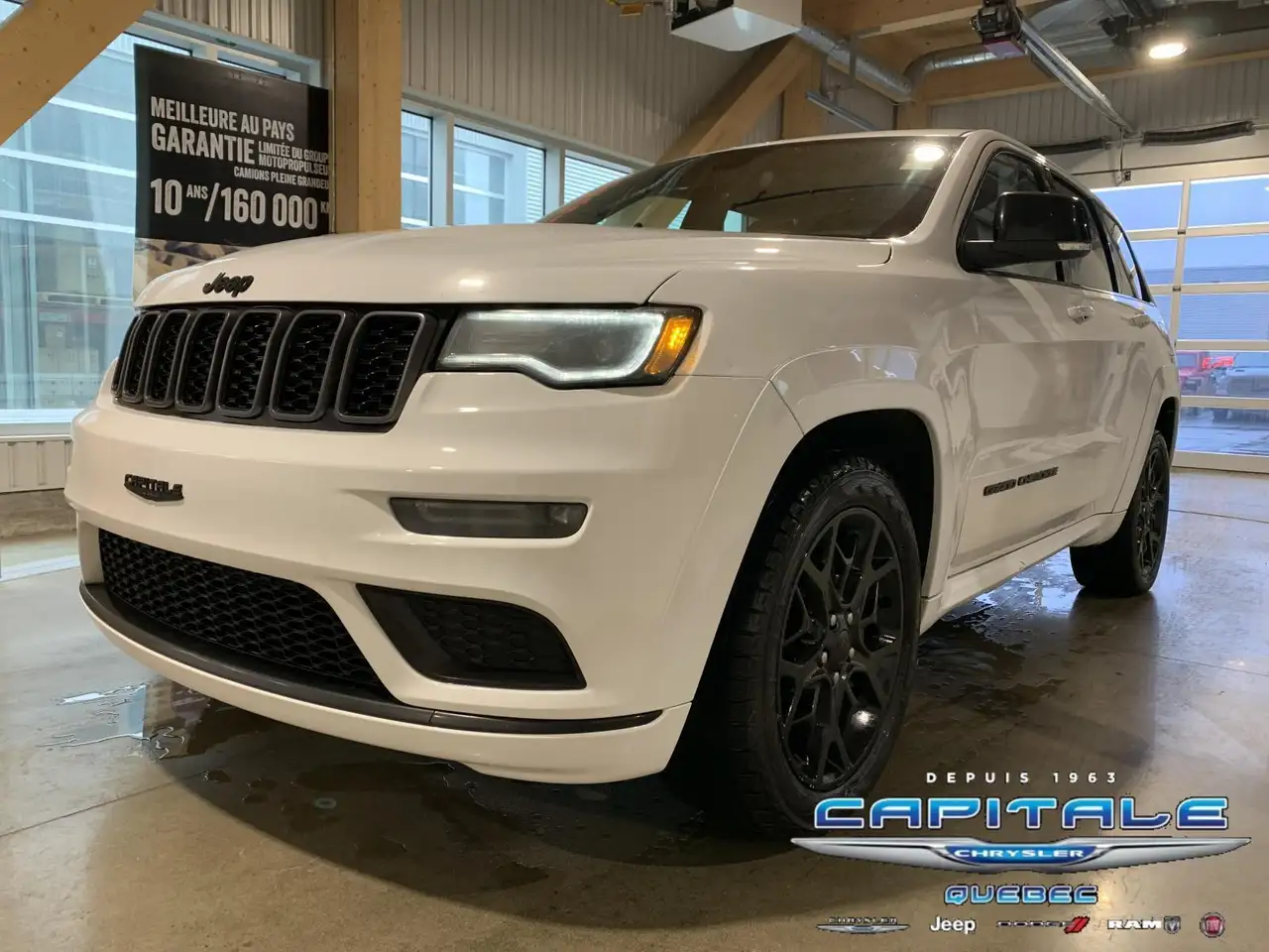 Jeep Grand Cherokee снимка Jeep Grand Cherokee