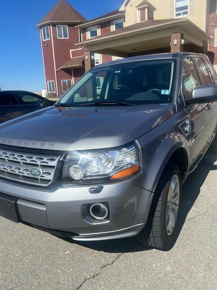 Land Rover LR2 снимка Land Rover LR2