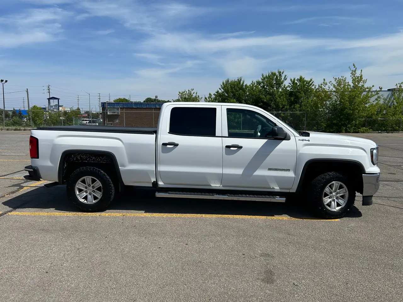 GMC Sierra 1500 fotografie GMC Sierra 1500