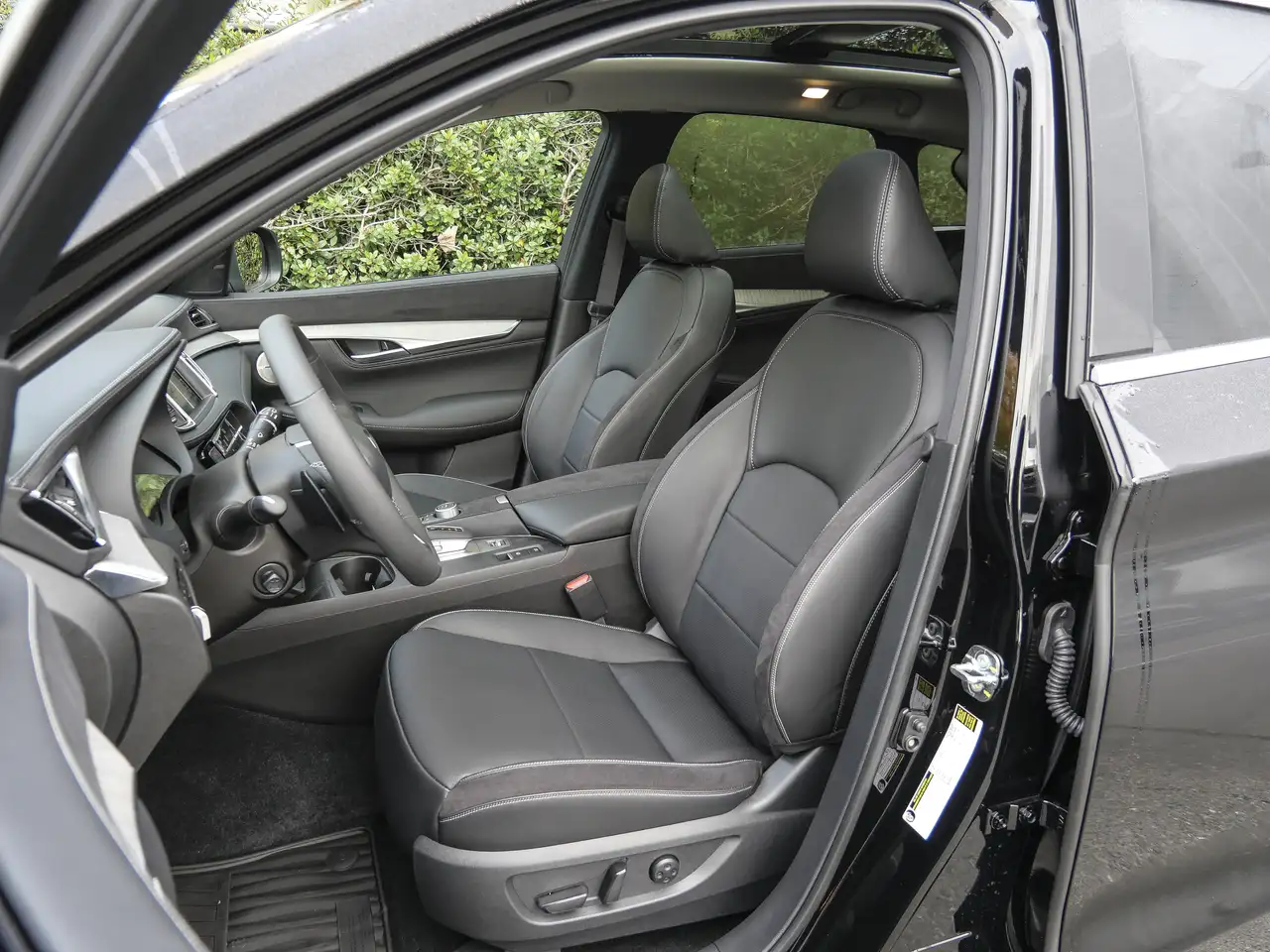 Infiniti QX50 fotografie Infiniti QX50