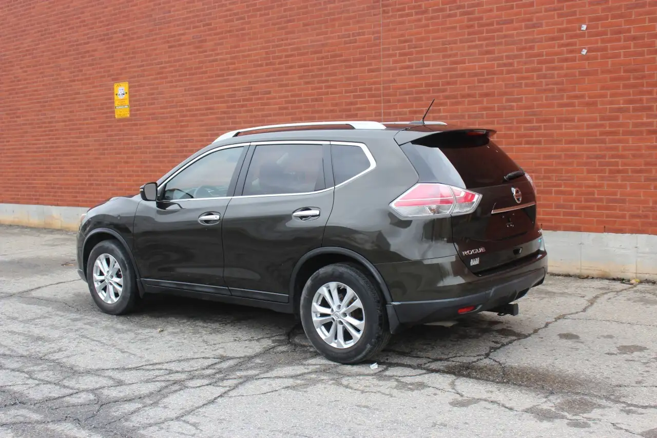 Nissan Rogue снимка Nissan Rogue