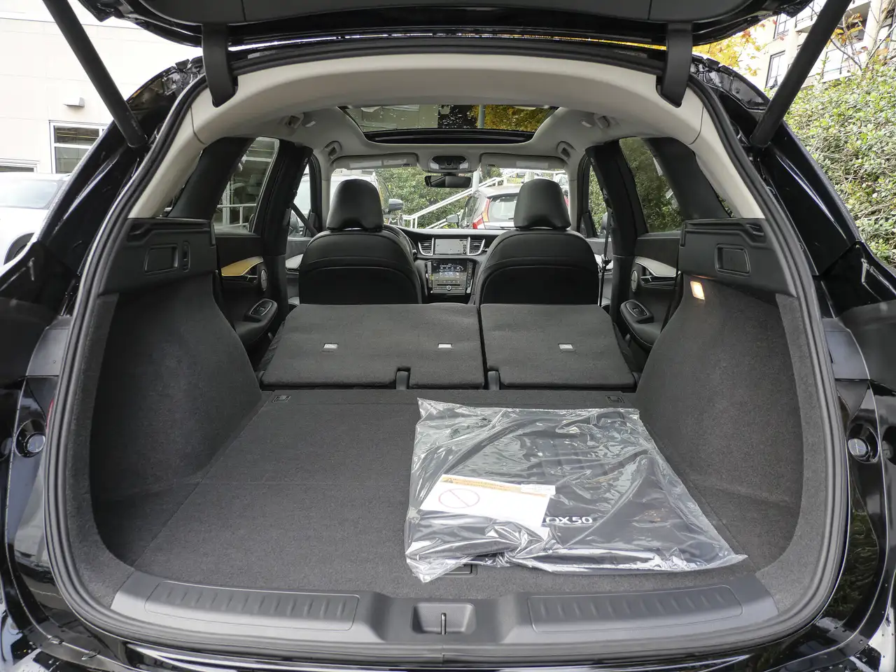 Infiniti QX50 fotografie Infiniti QX50