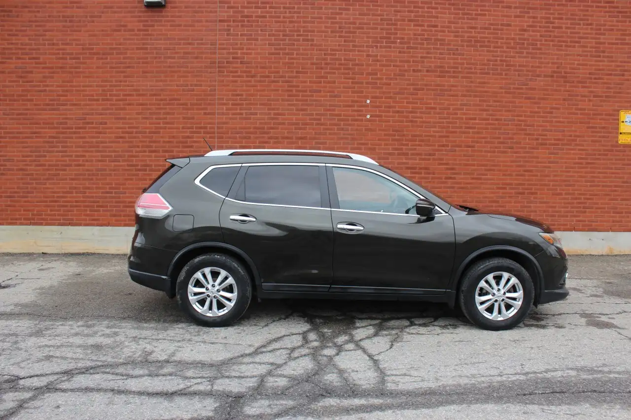 Nissan Rogue снимка Nissan Rogue