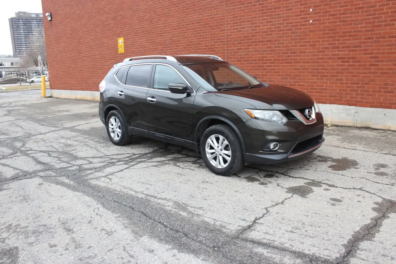 Nissan Rogue снимка Nissan Rogue