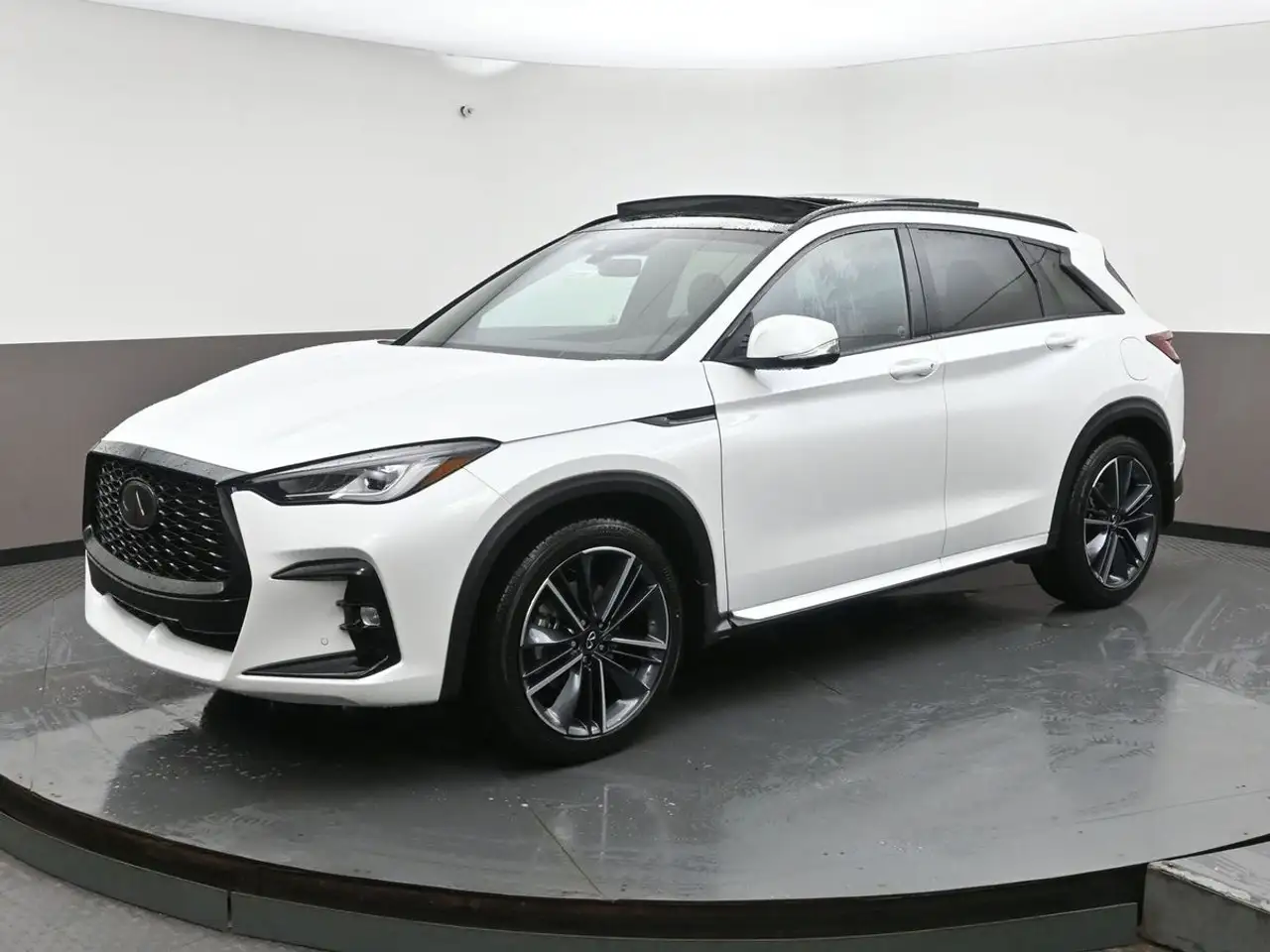 Infiniti QX50 снимка Infiniti QX50