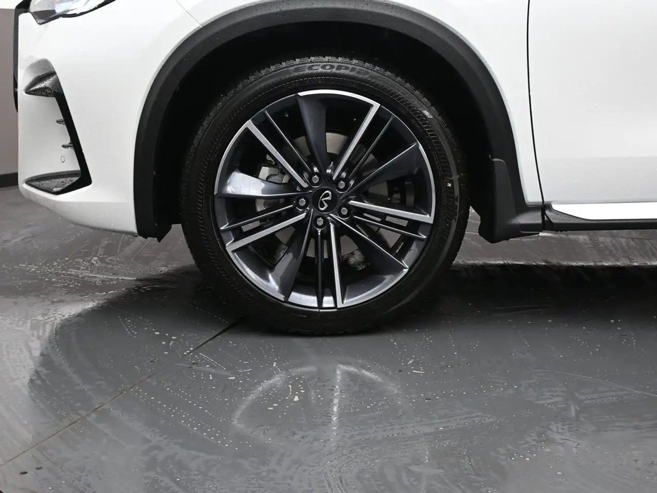 Infiniti QX50 снимка Infiniti QX50