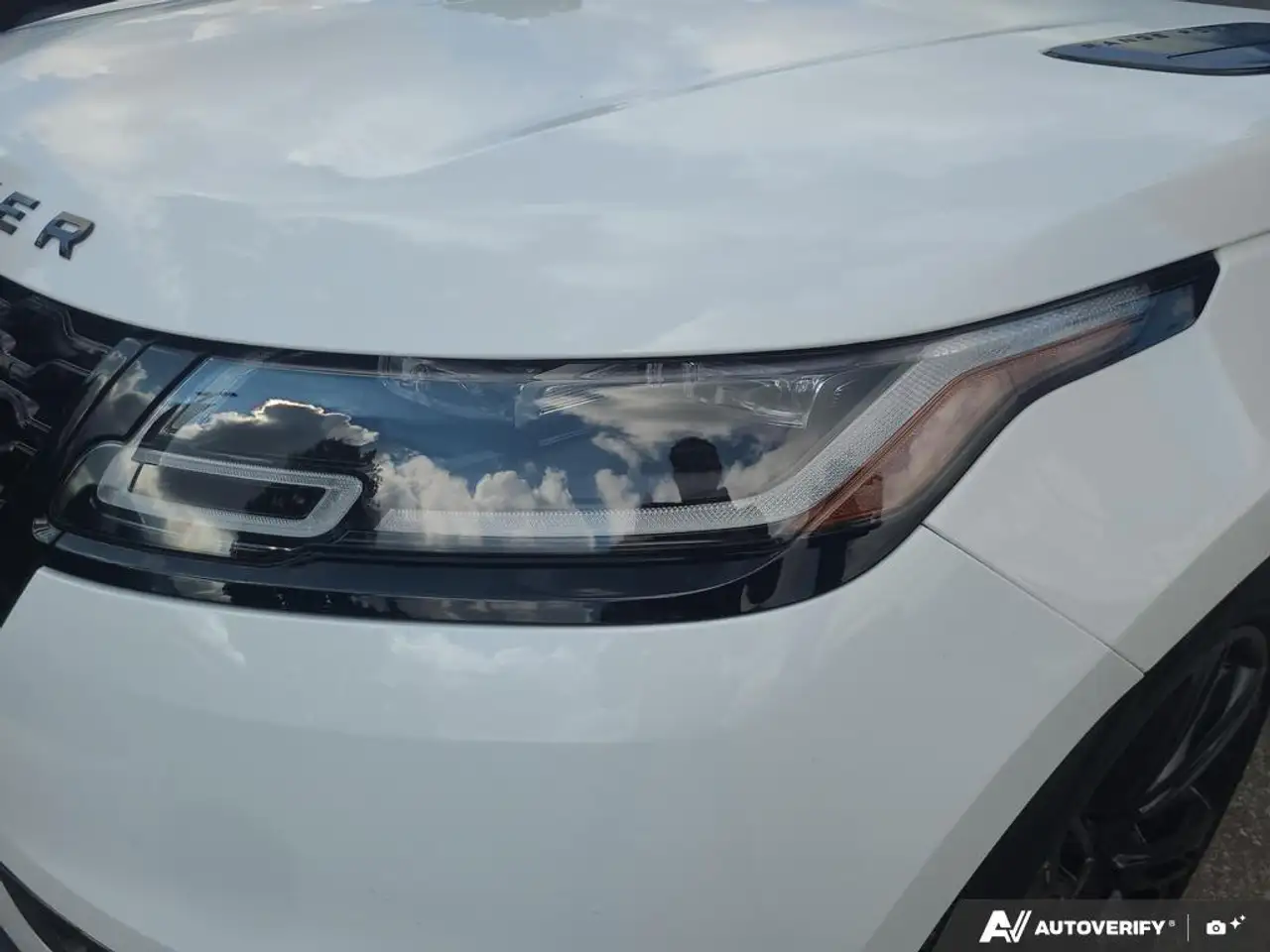 Land Rover Range Rover Velar снимка Land Rover Range Rover Velar