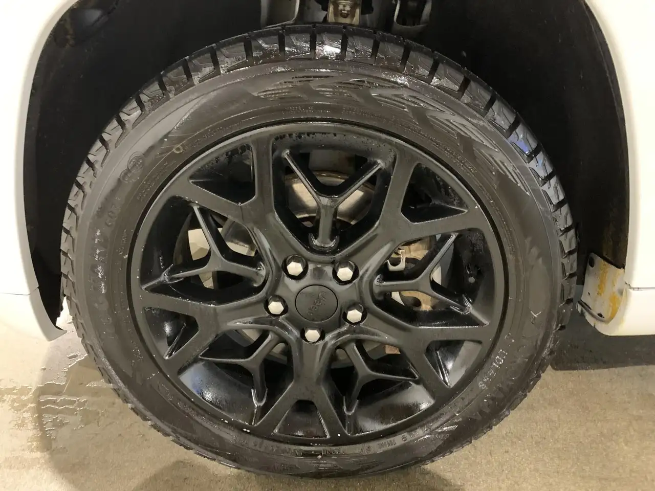 Jeep Grand Cherokee снимка Jeep Grand Cherokee