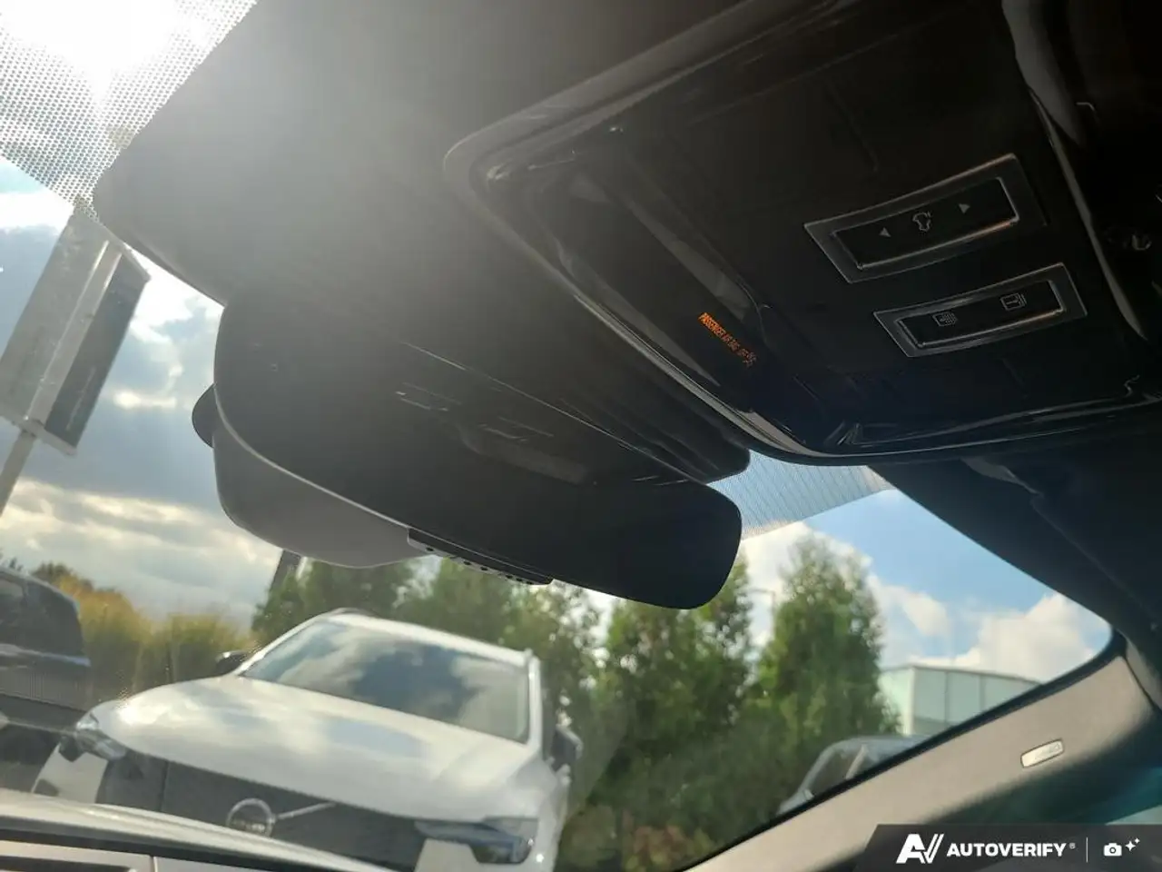 Land Rover Range Rover Velar снимка Land Rover Range Rover Velar