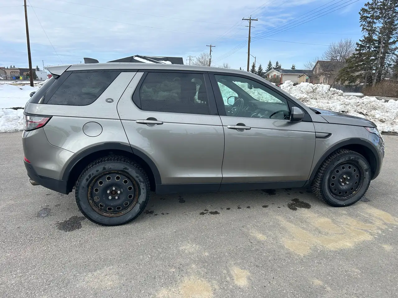 Land Rover Discovery Sport снимка Land Rover Discovery Sport