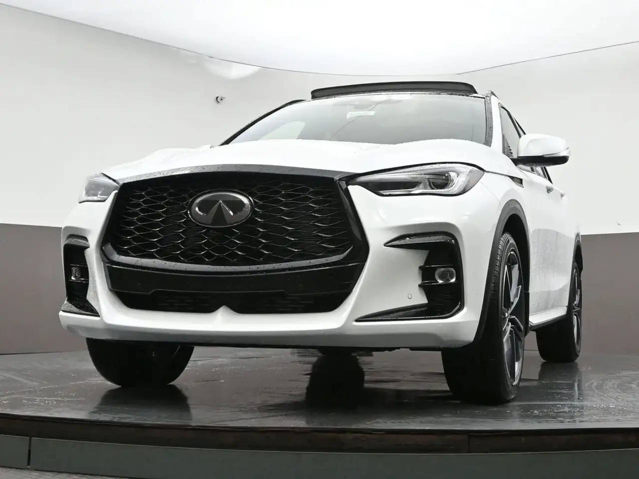 Infiniti QX50 снимка Infiniti QX50