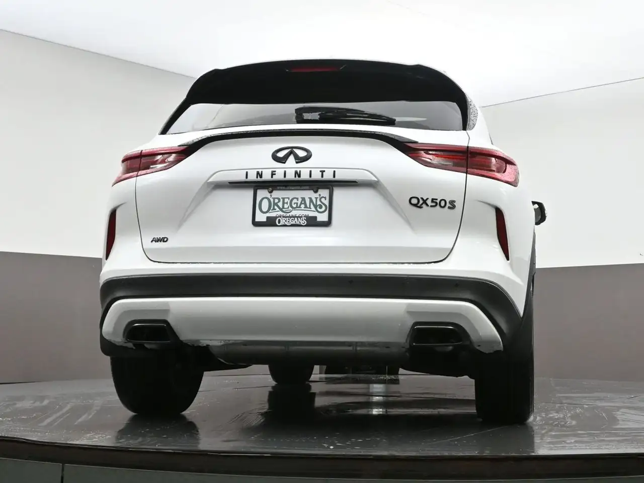 Infiniti QX50 снимка Infiniti QX50