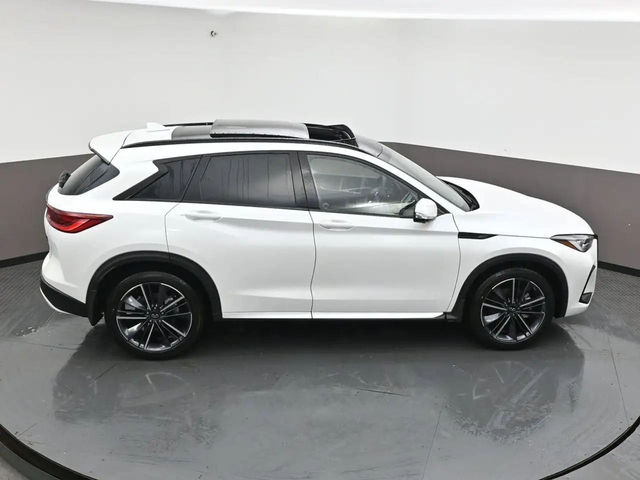 Infiniti QX50 снимка Infiniti QX50