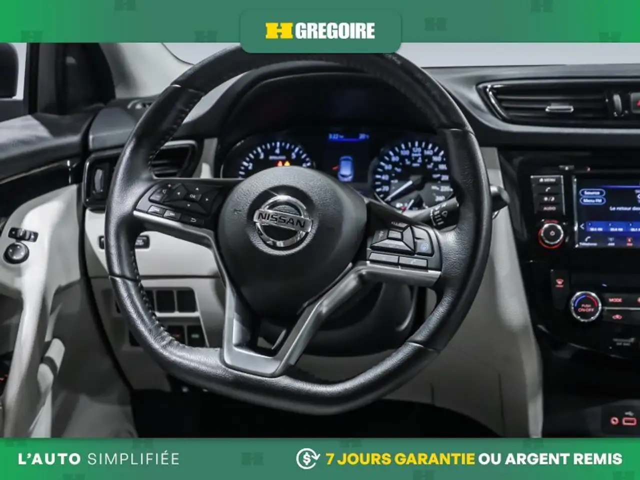 Nissan Qashqai снимка Nissan Qashqai