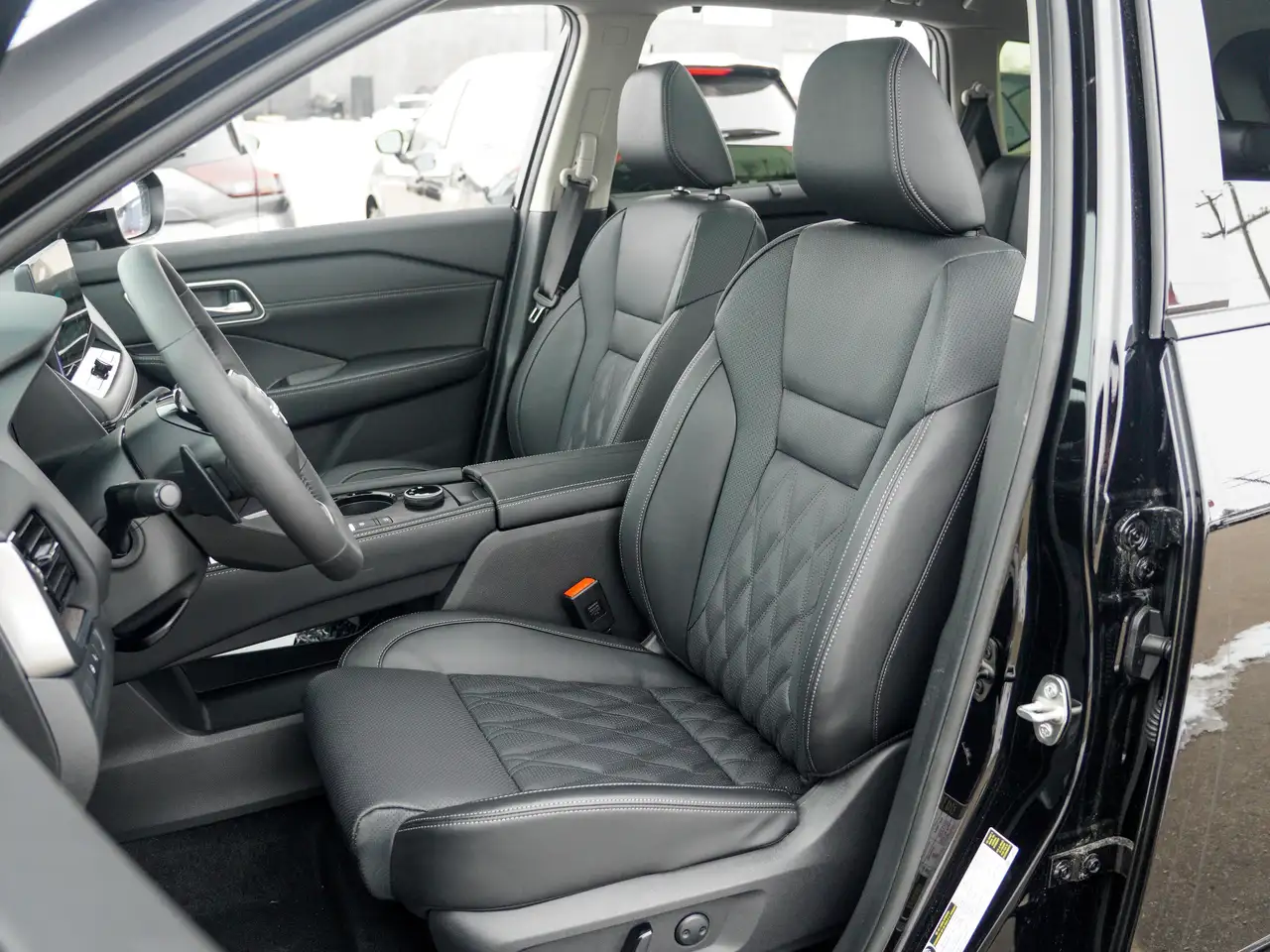 Nissan Rogue photo Nissan Rogue