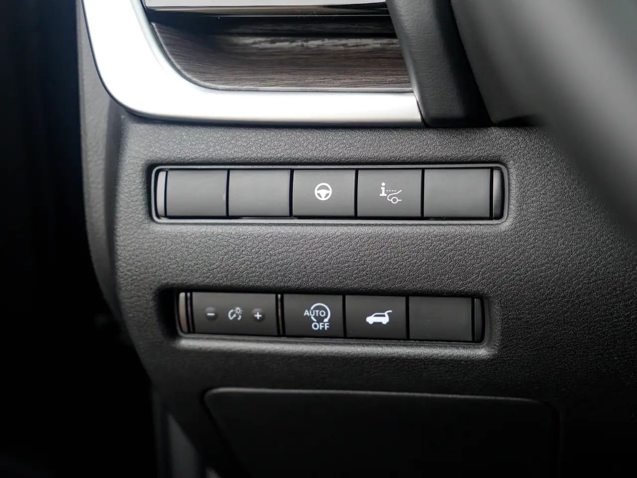Nissan Rogue photo Nissan Rogue