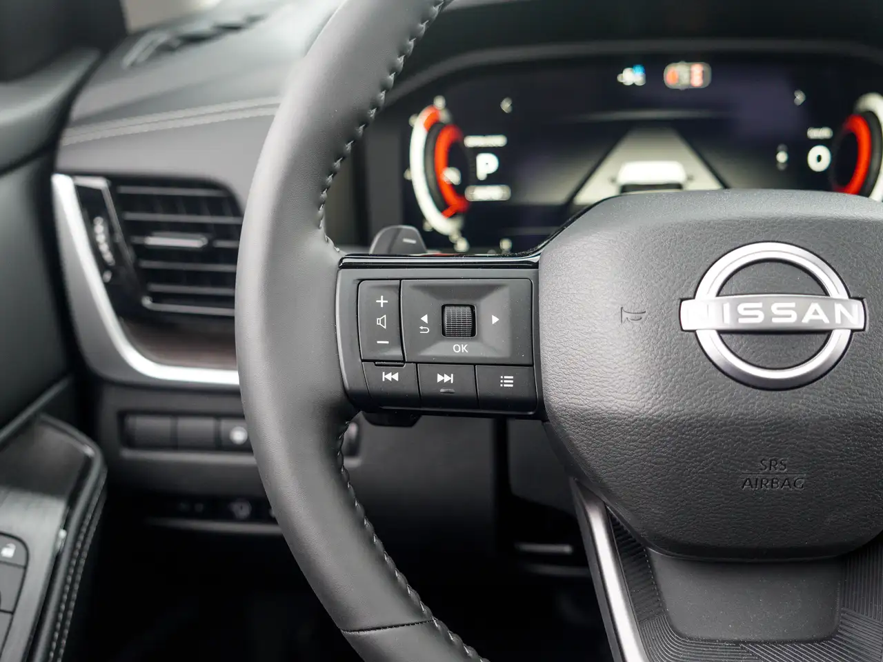 Nissan Rogue photo Nissan Rogue