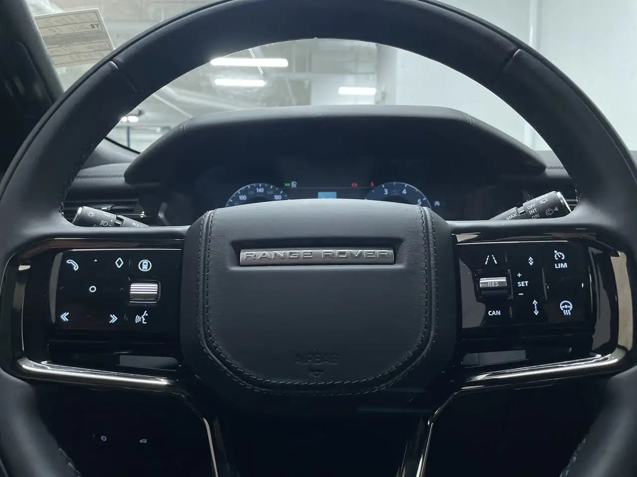 Land Rover Range Rover Velar снимка Land Rover Range Rover Velar