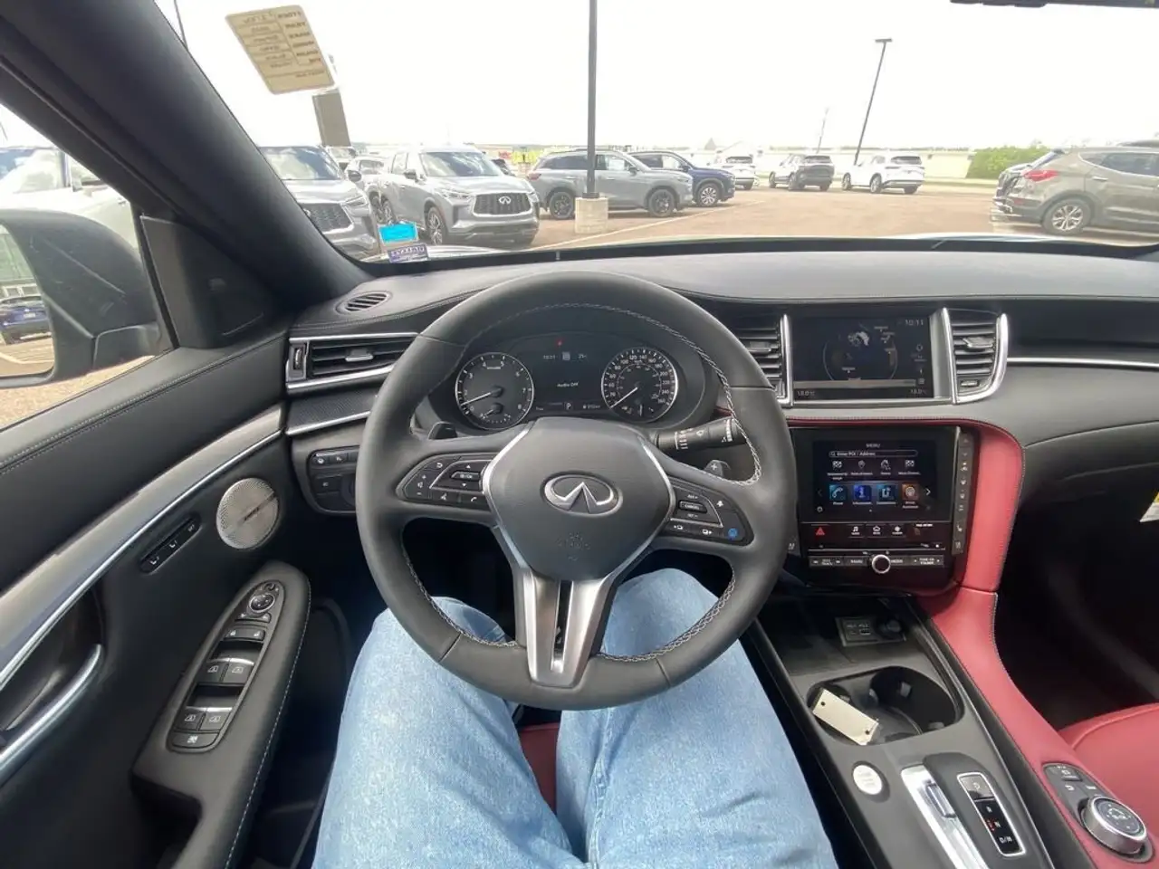 Infiniti QX50 снимка Infiniti QX50