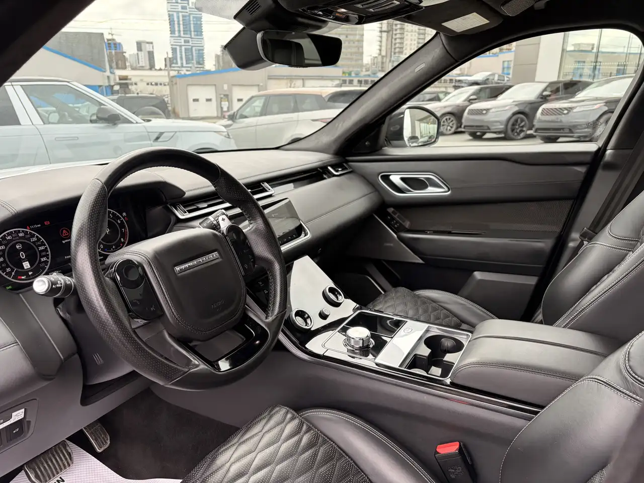 Land Rover Range Rover Velar снимка Land Rover Range Rover Velar