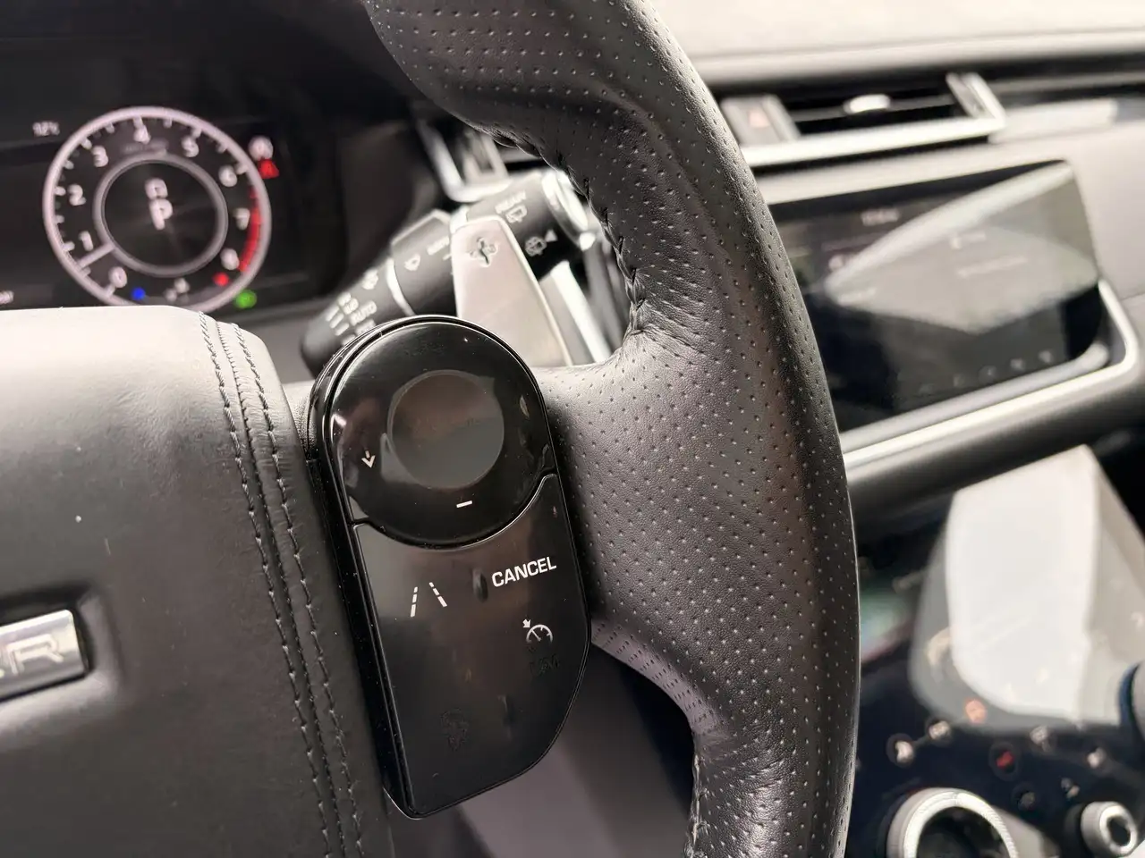 Land Rover Range Rover Velar снимка Land Rover Range Rover Velar