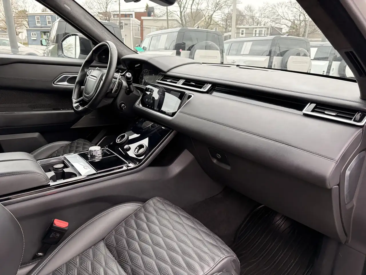Land Rover Range Rover Velar снимка Land Rover Range Rover Velar